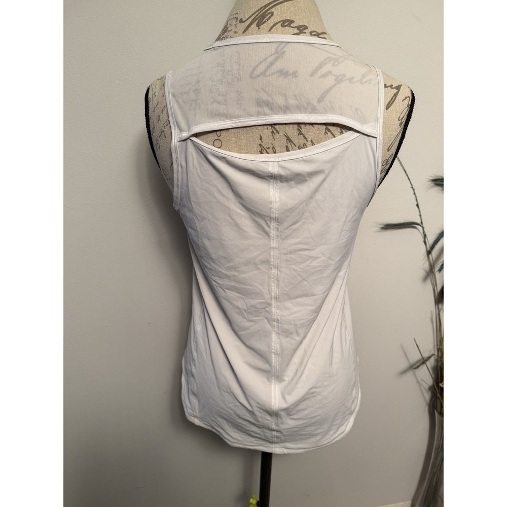 Lululemon Sculpt Tank White Size 6 Flaw
